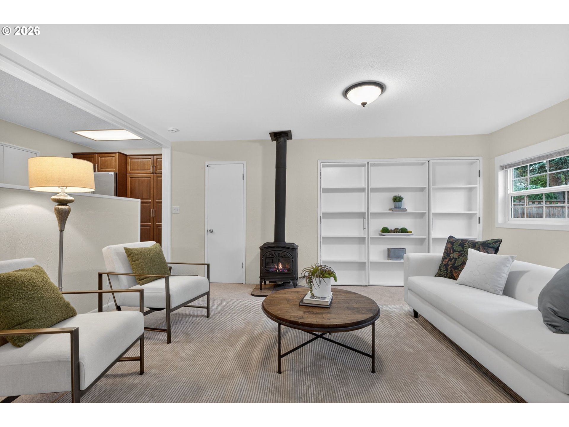 property viewer photo 16