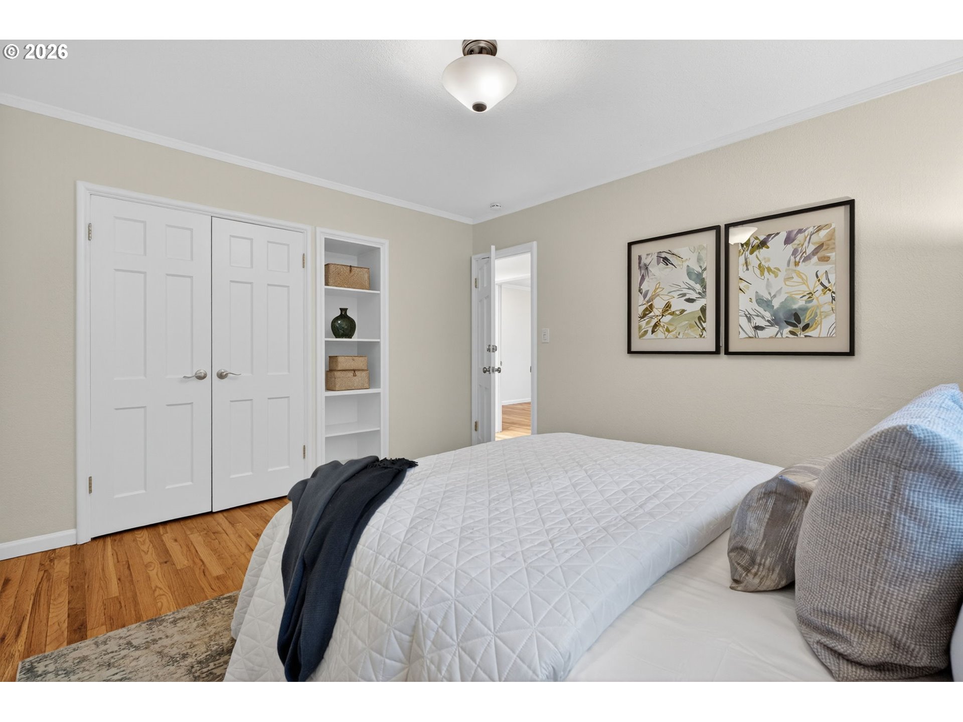 property viewer photo 21