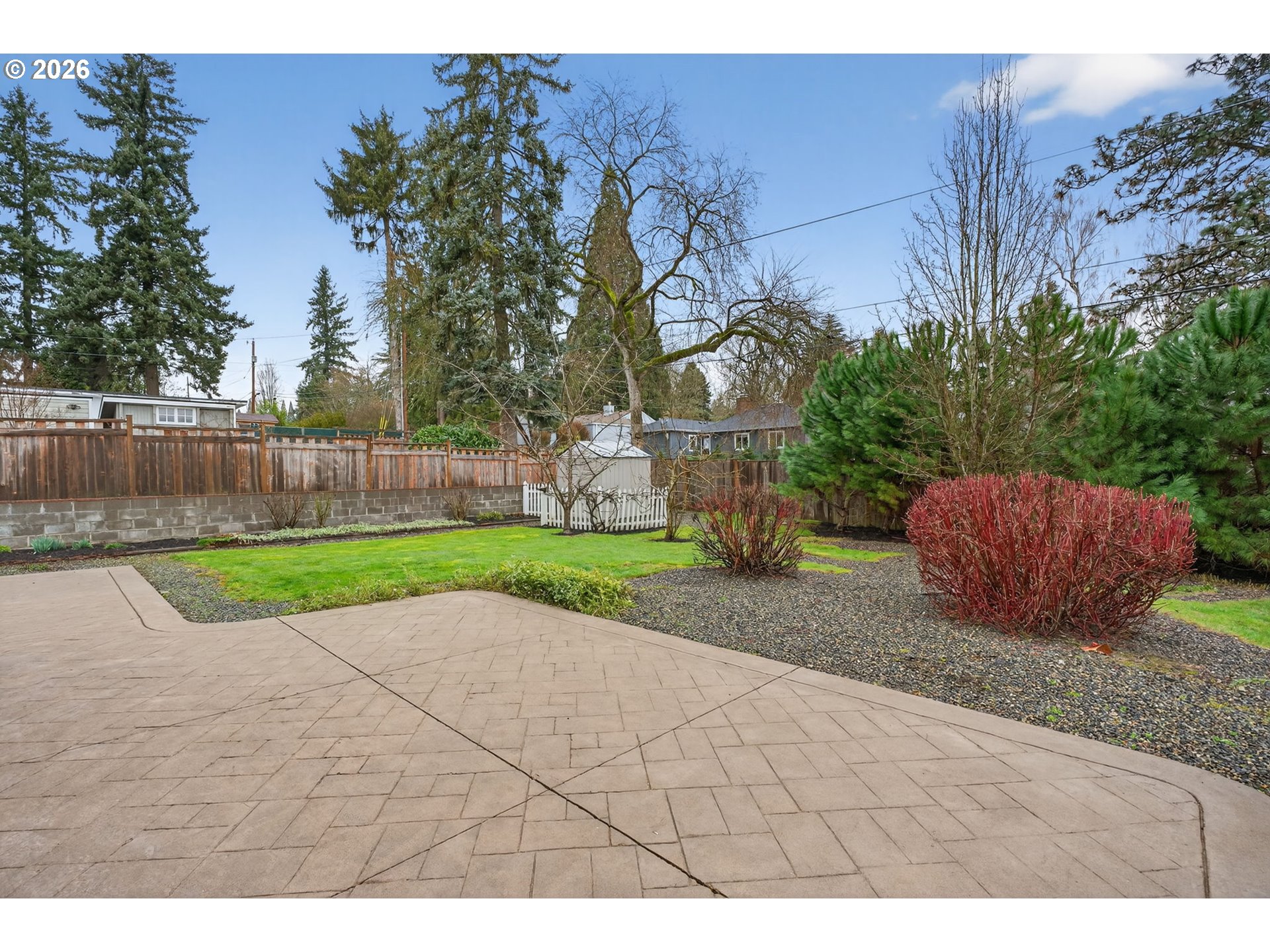 property viewer photo 30