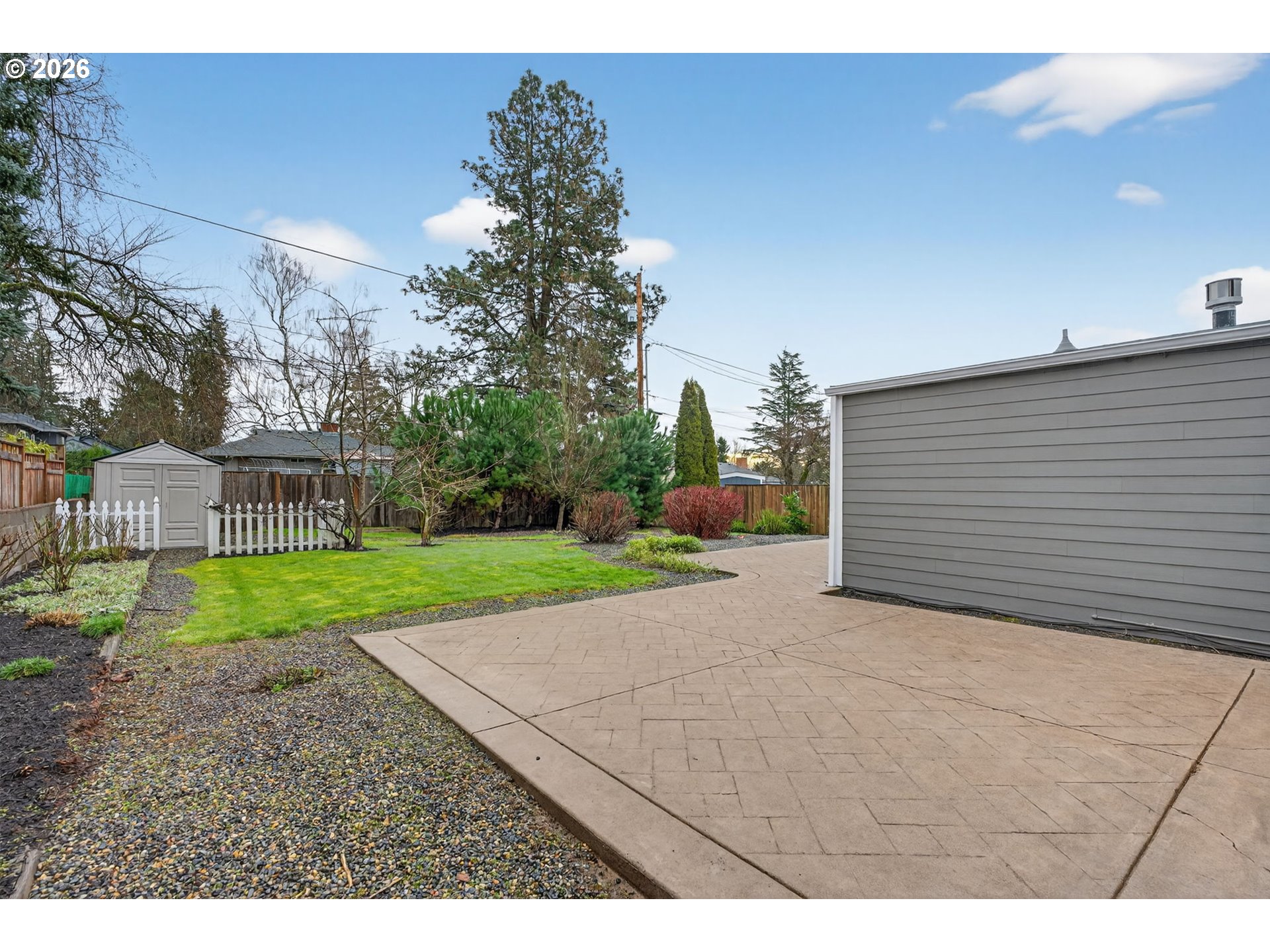property viewer photo 32