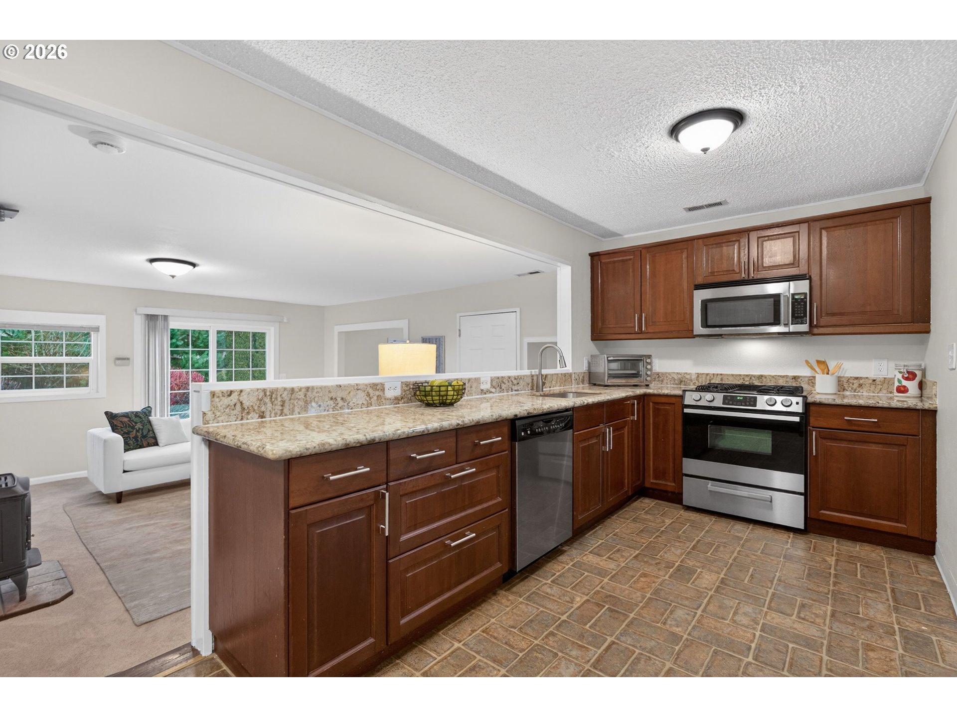 property viewer photo 8