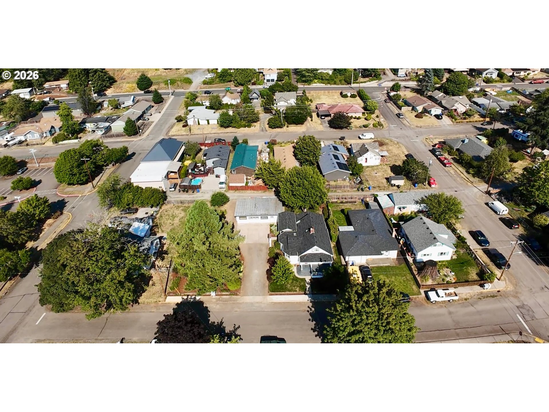 main property photo 43