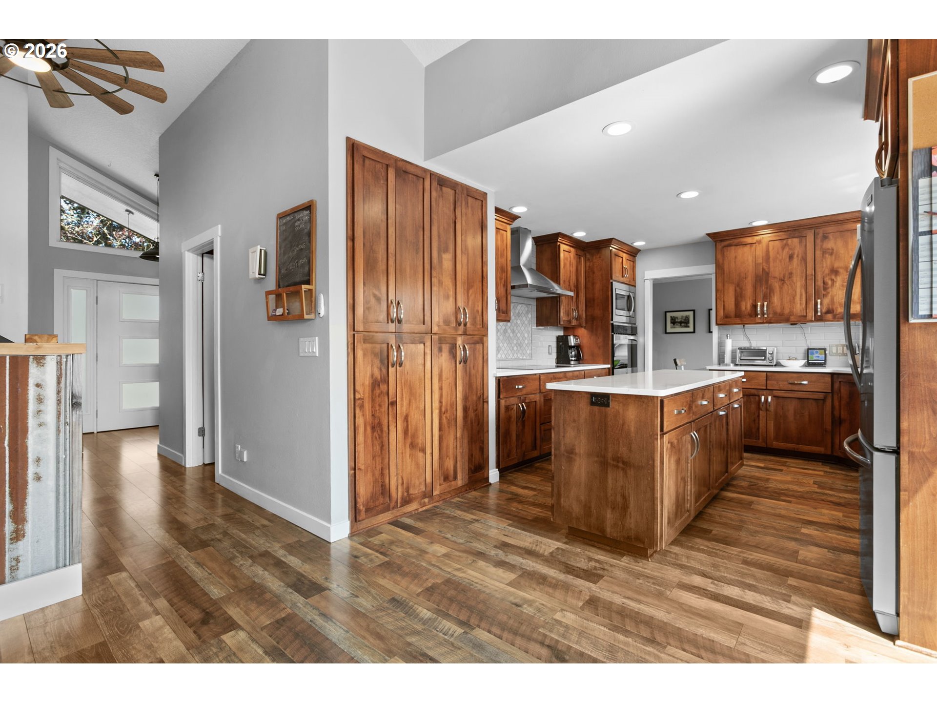 main property photo 15