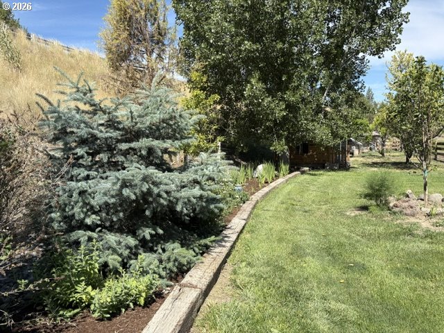 main property photo 27