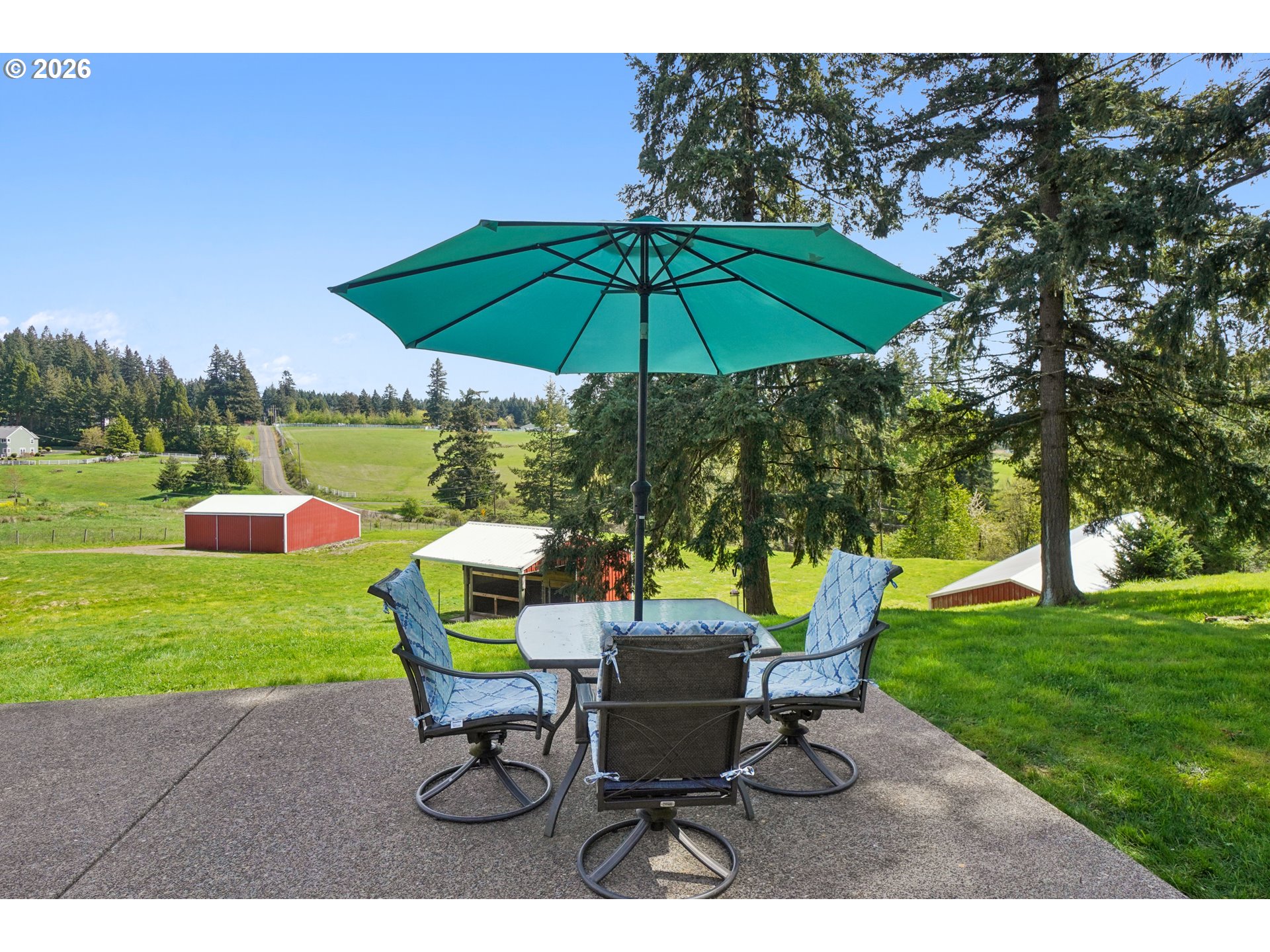 main property photo 23