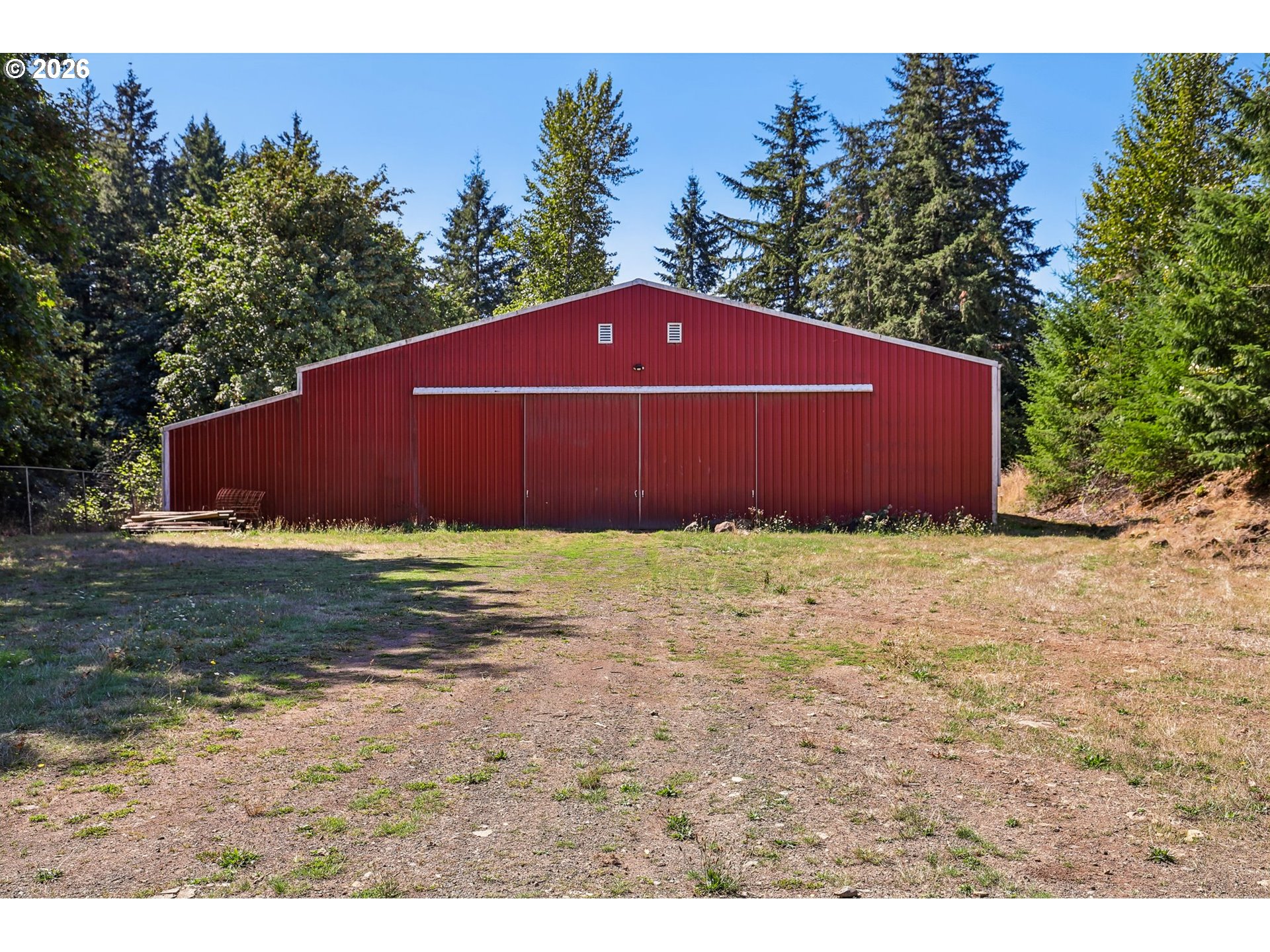 main property photo 32