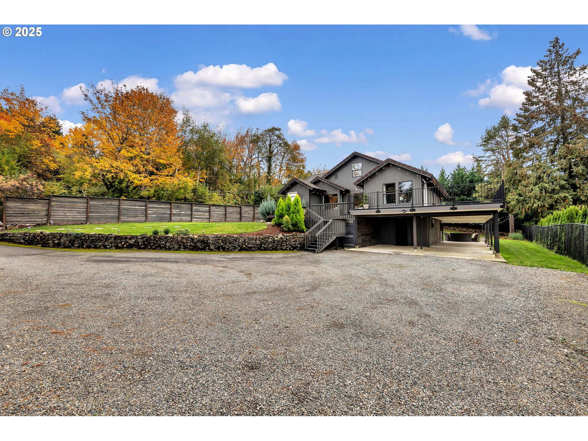 property viewer photo 2