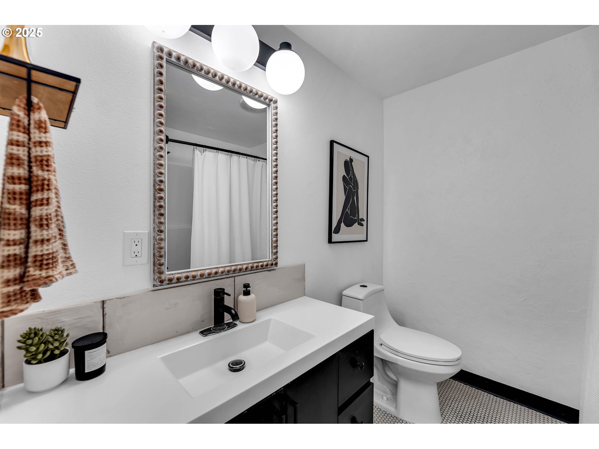 property viewer photo 30