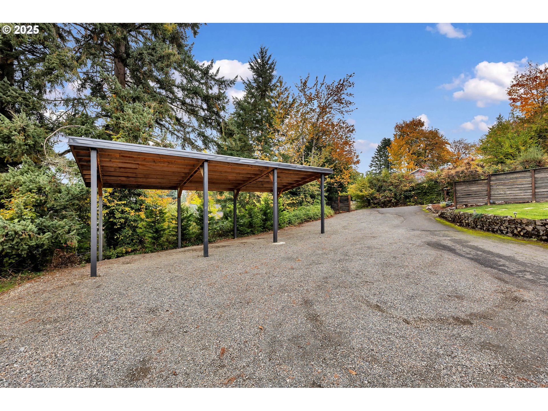 property viewer photo 39