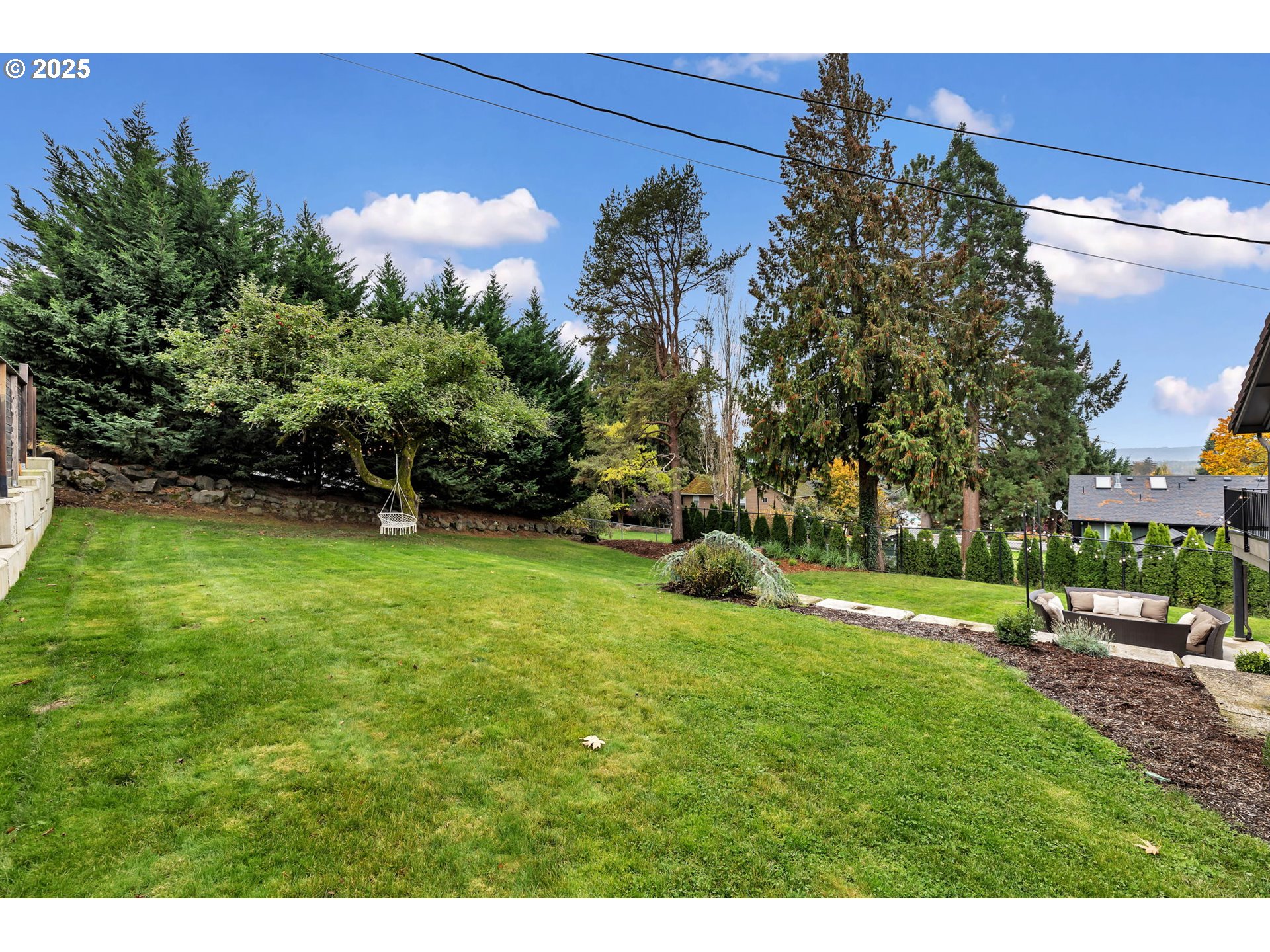 property viewer photo 41