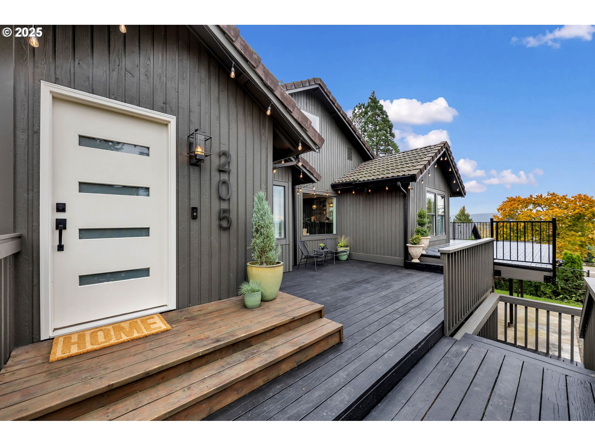 property viewer photo 5