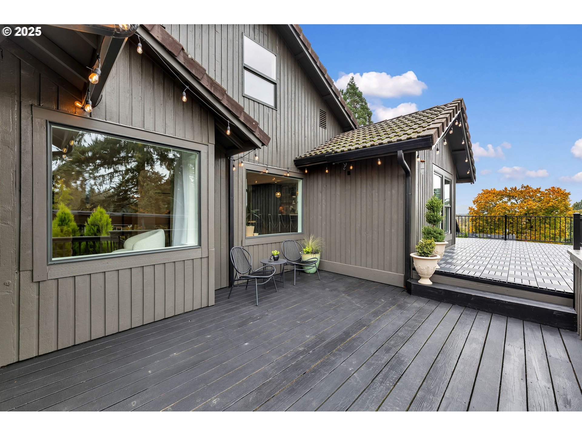 property viewer photo 6
