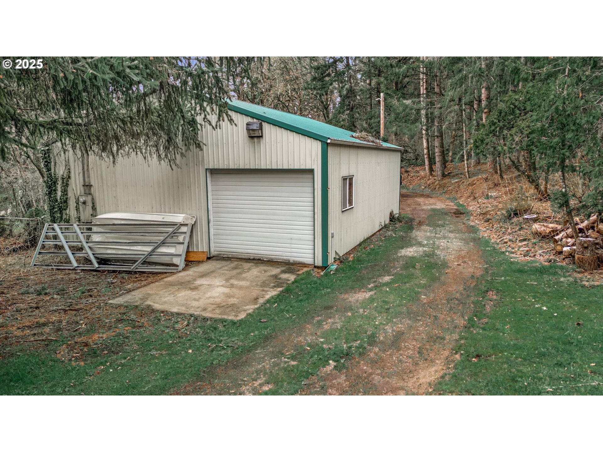 property viewer photo 19