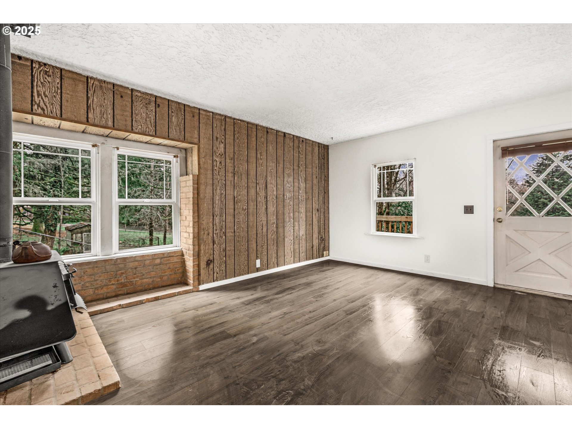 property viewer photo 8