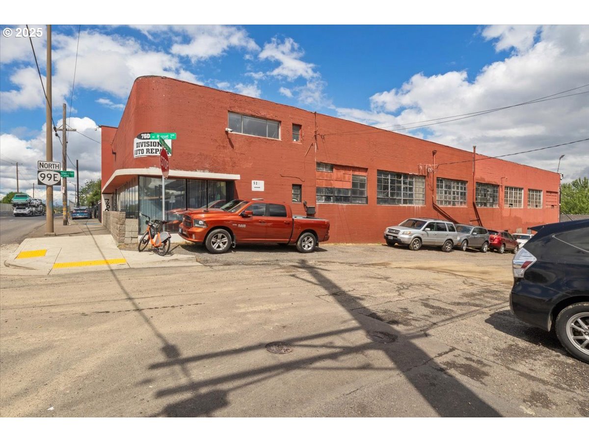 main property photo 42