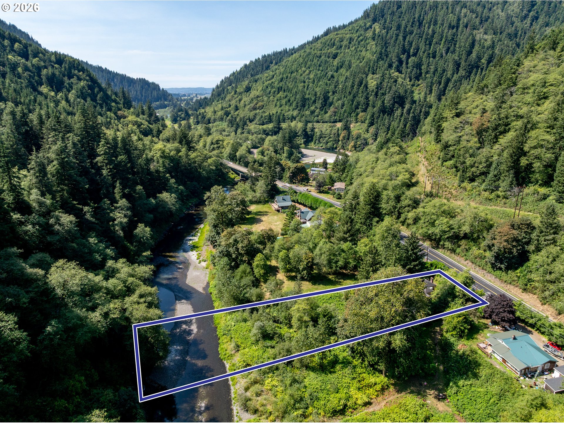 main property photo 12