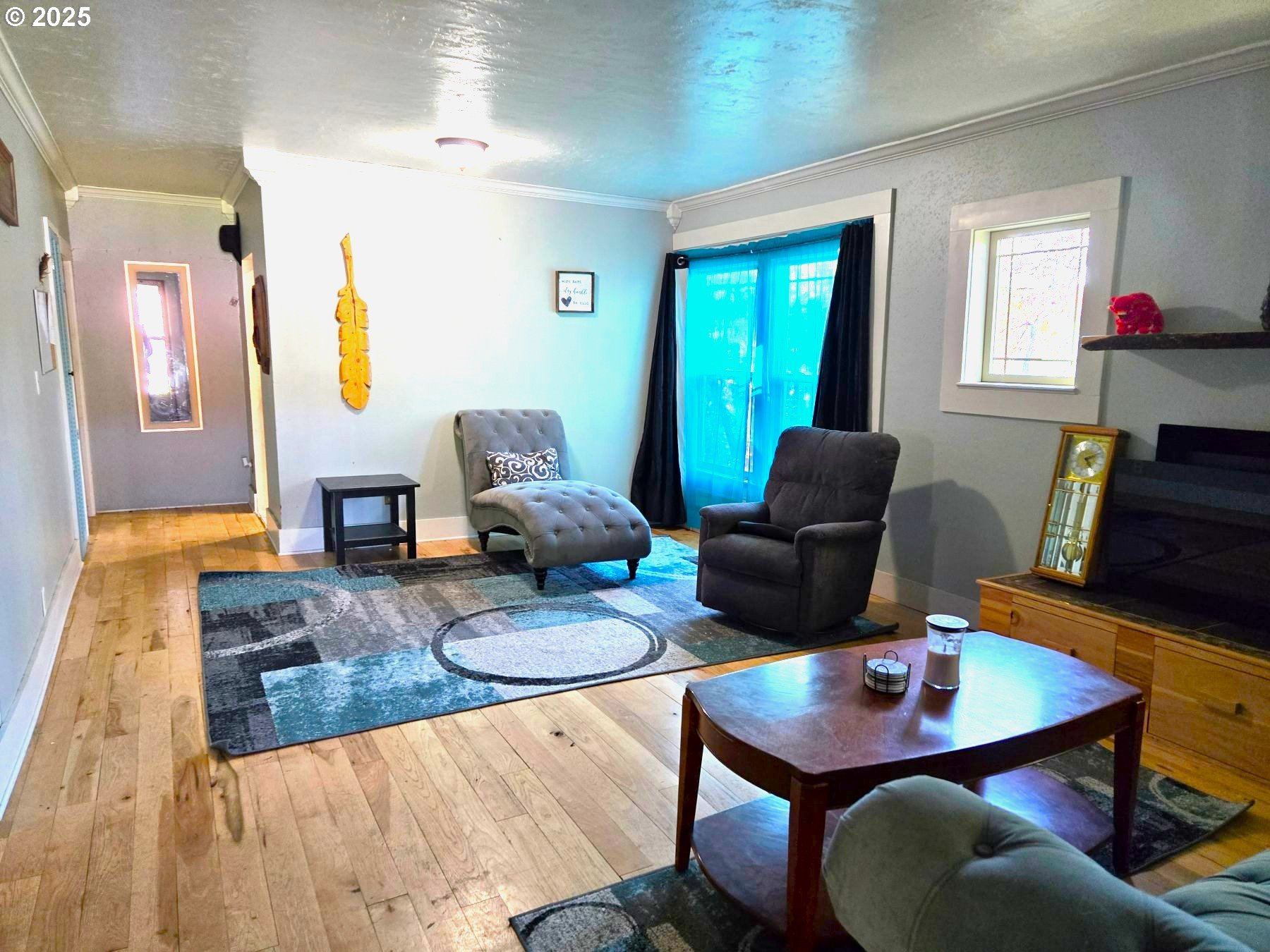 main property photo 27