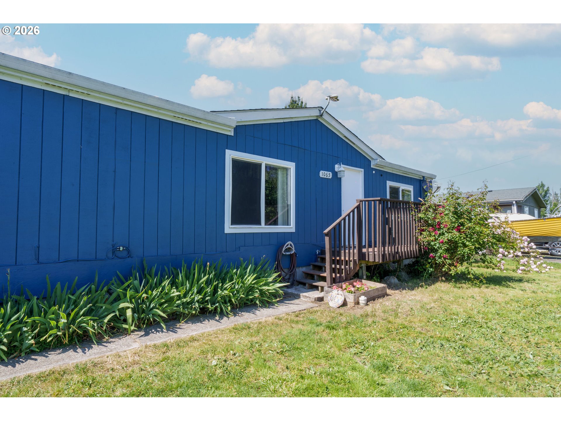 property viewer photo 1