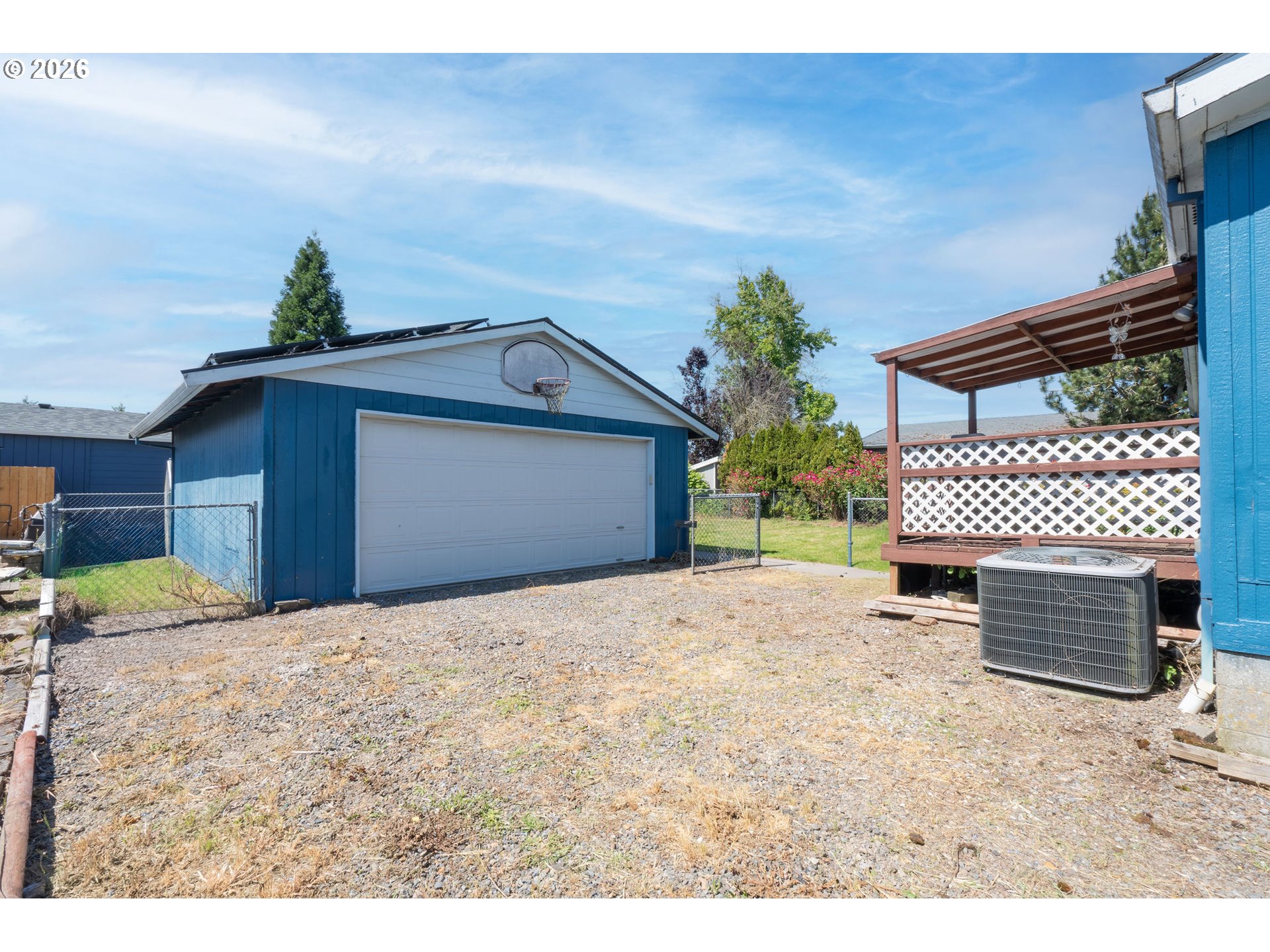 property viewer photo 20