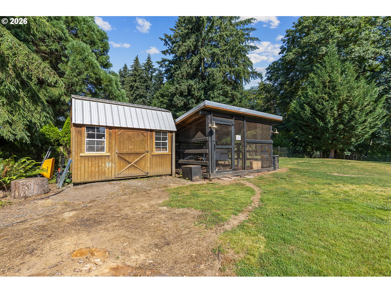 main property photo 41