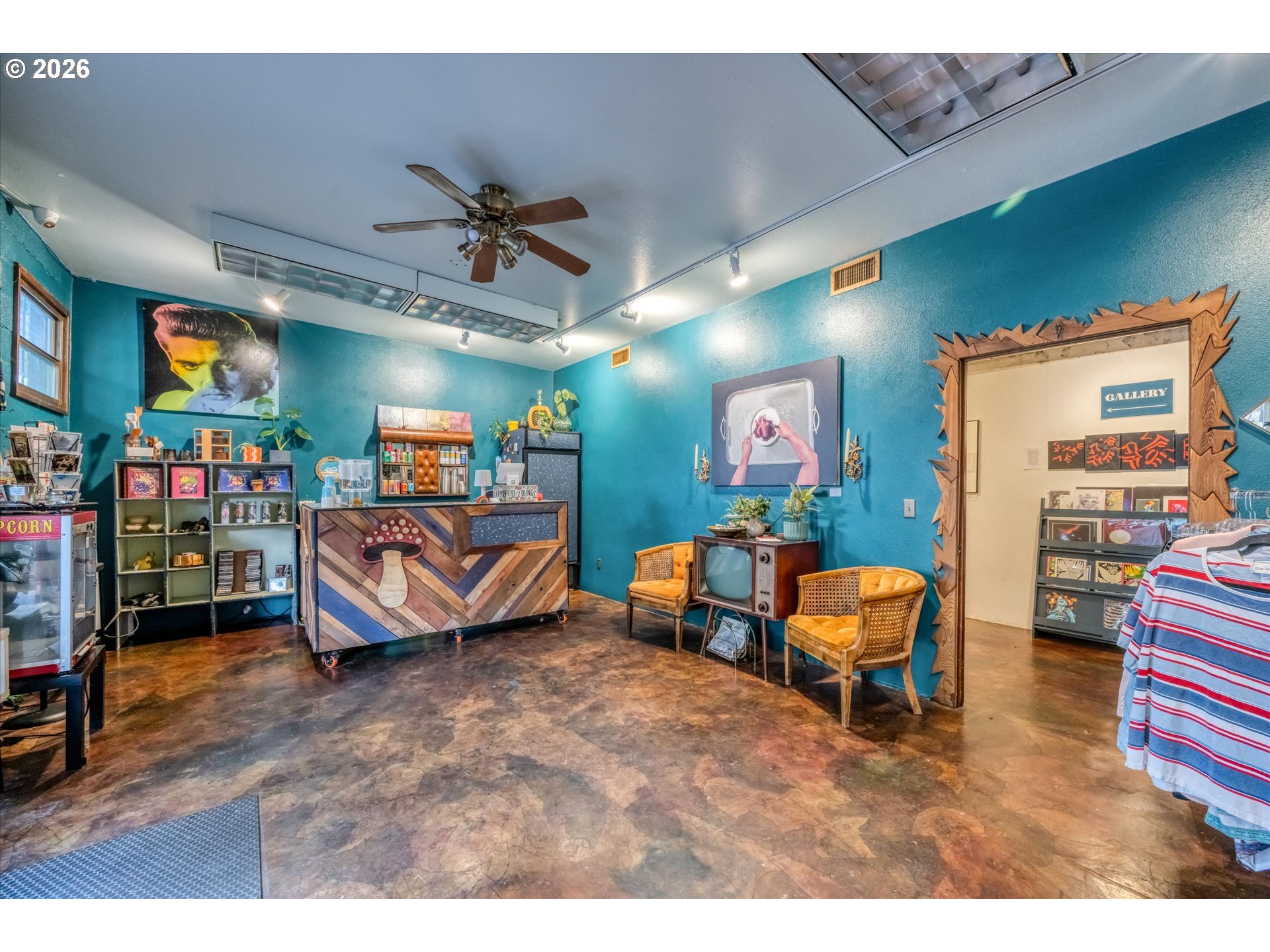 main property photo 7