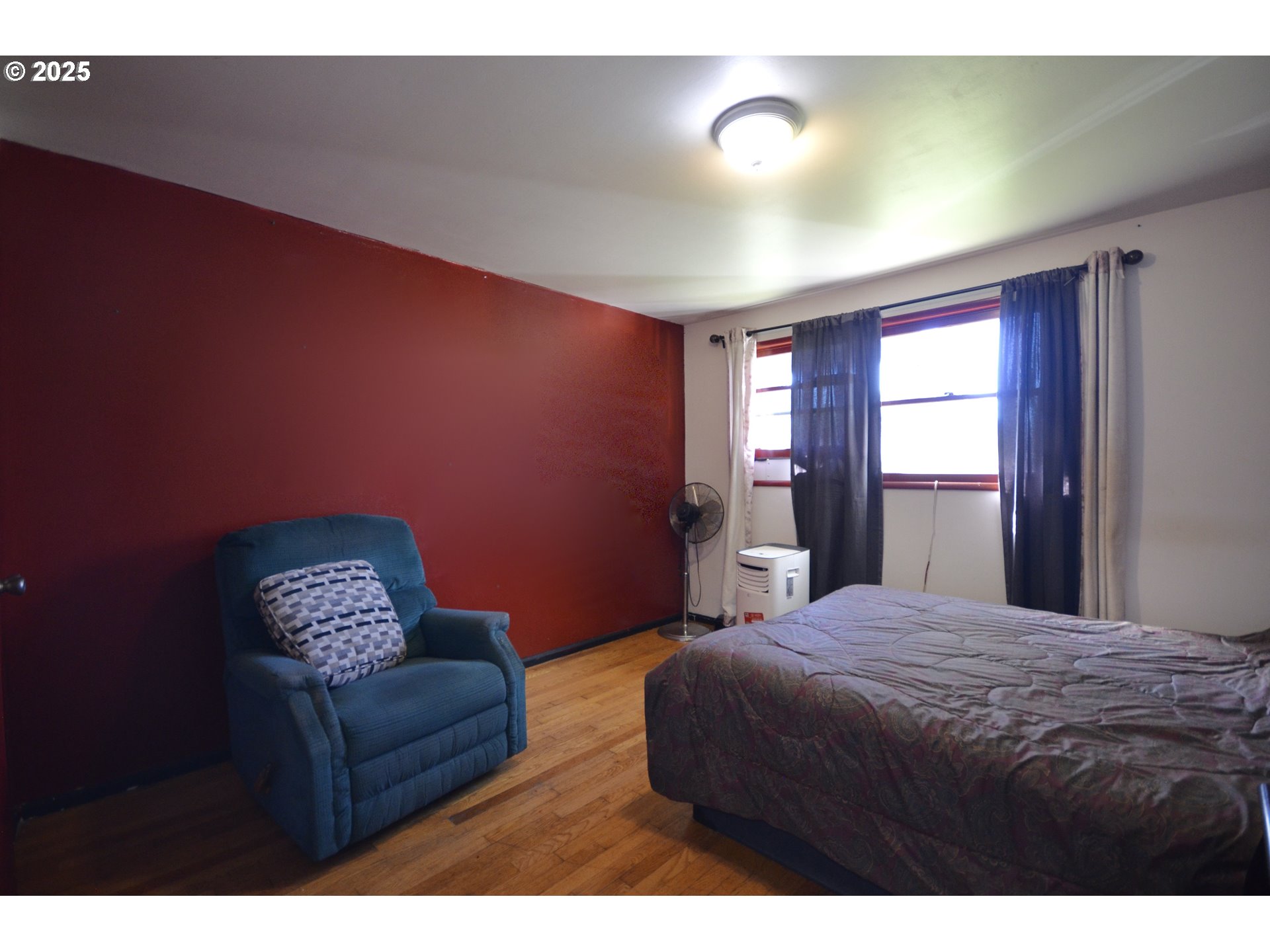 property viewer photo 10
