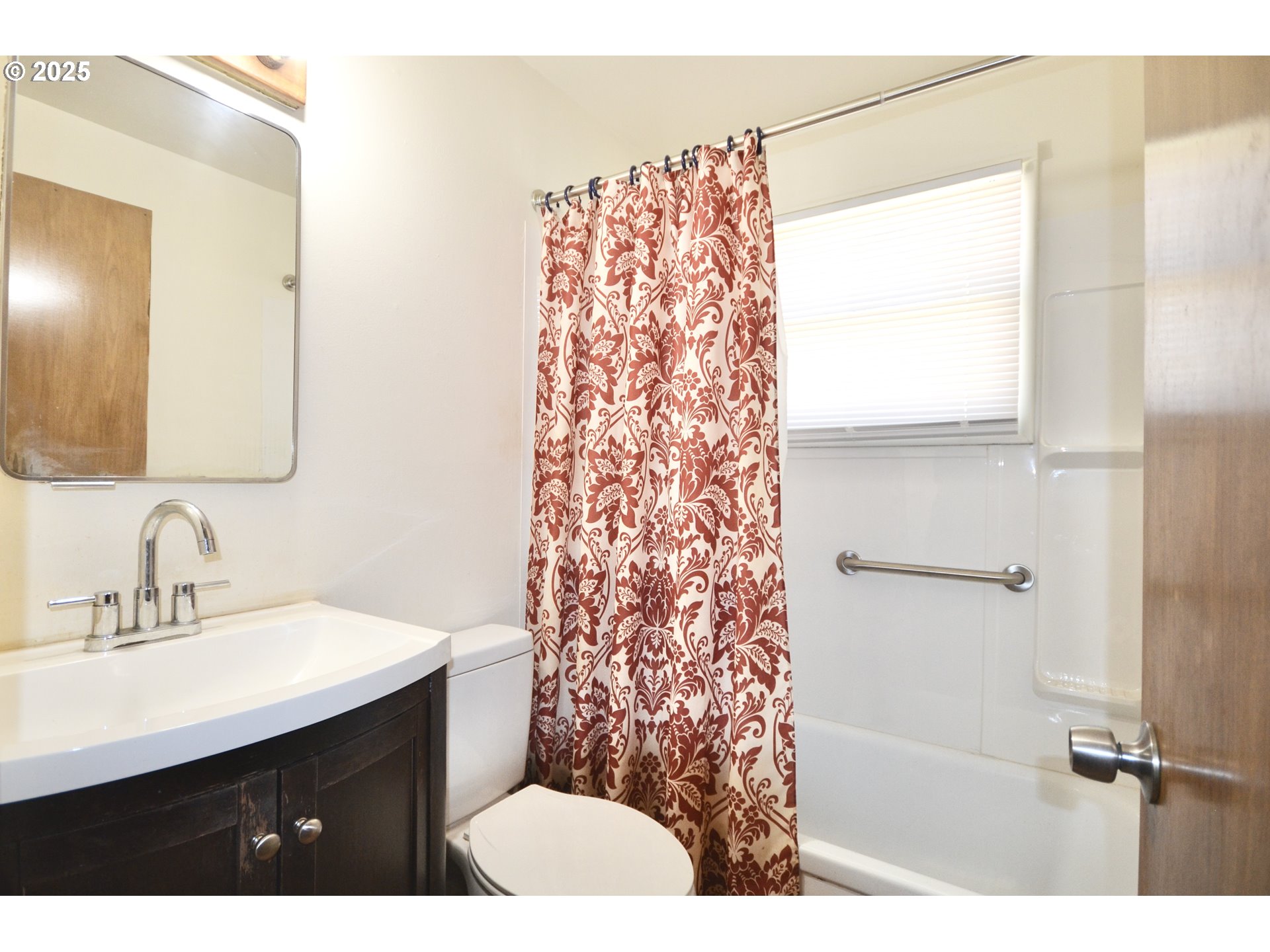 property viewer photo 15