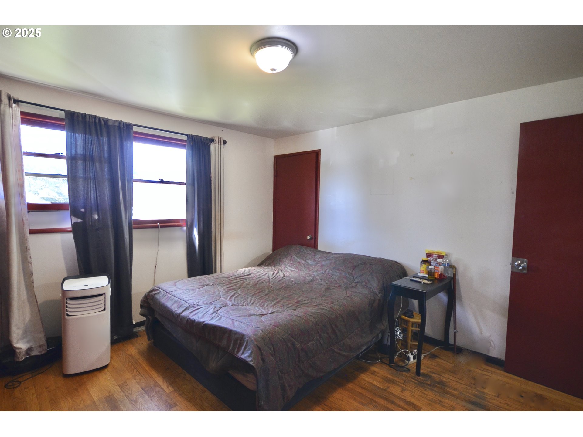 property viewer photo 18