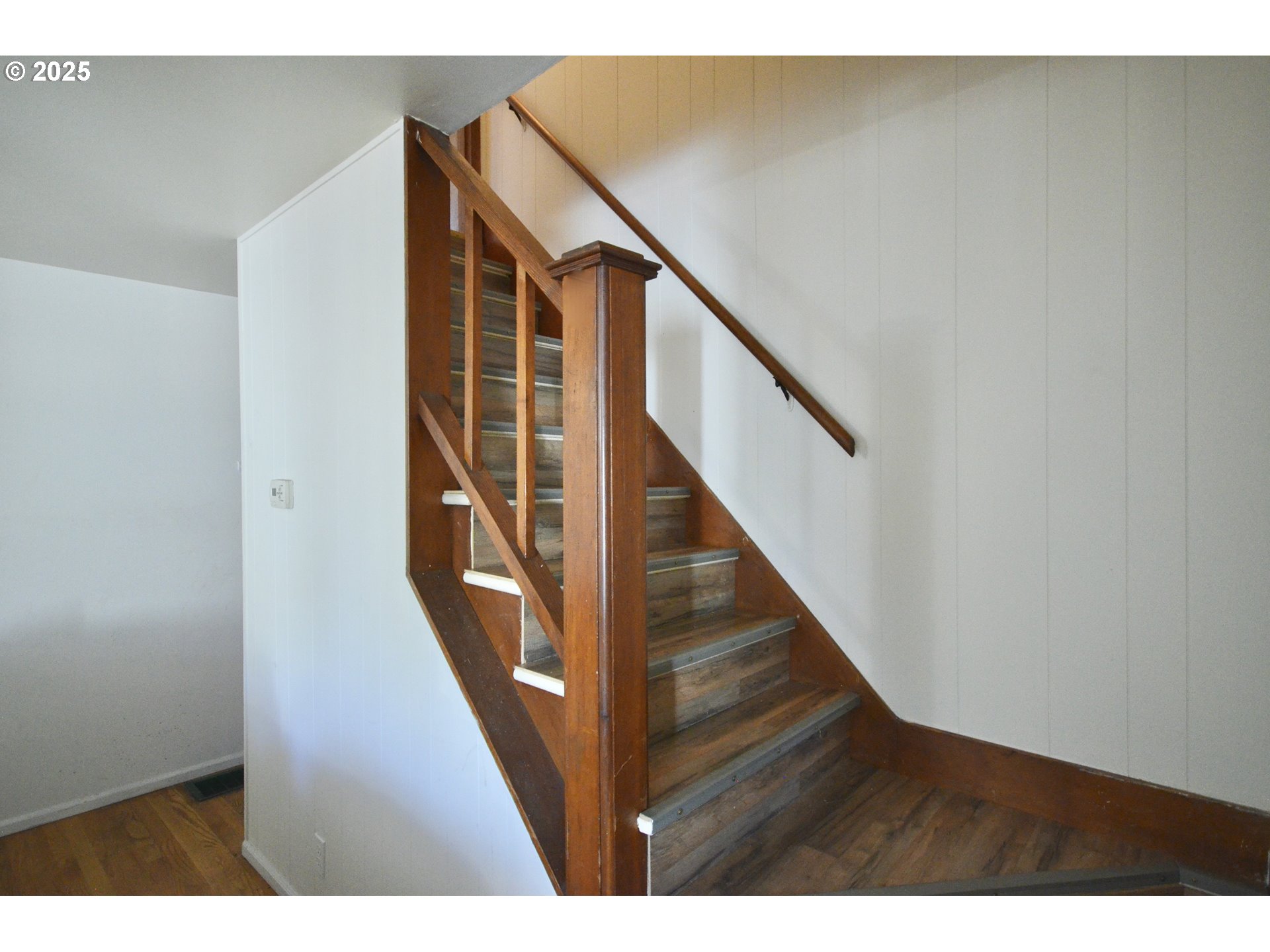 property viewer photo 19