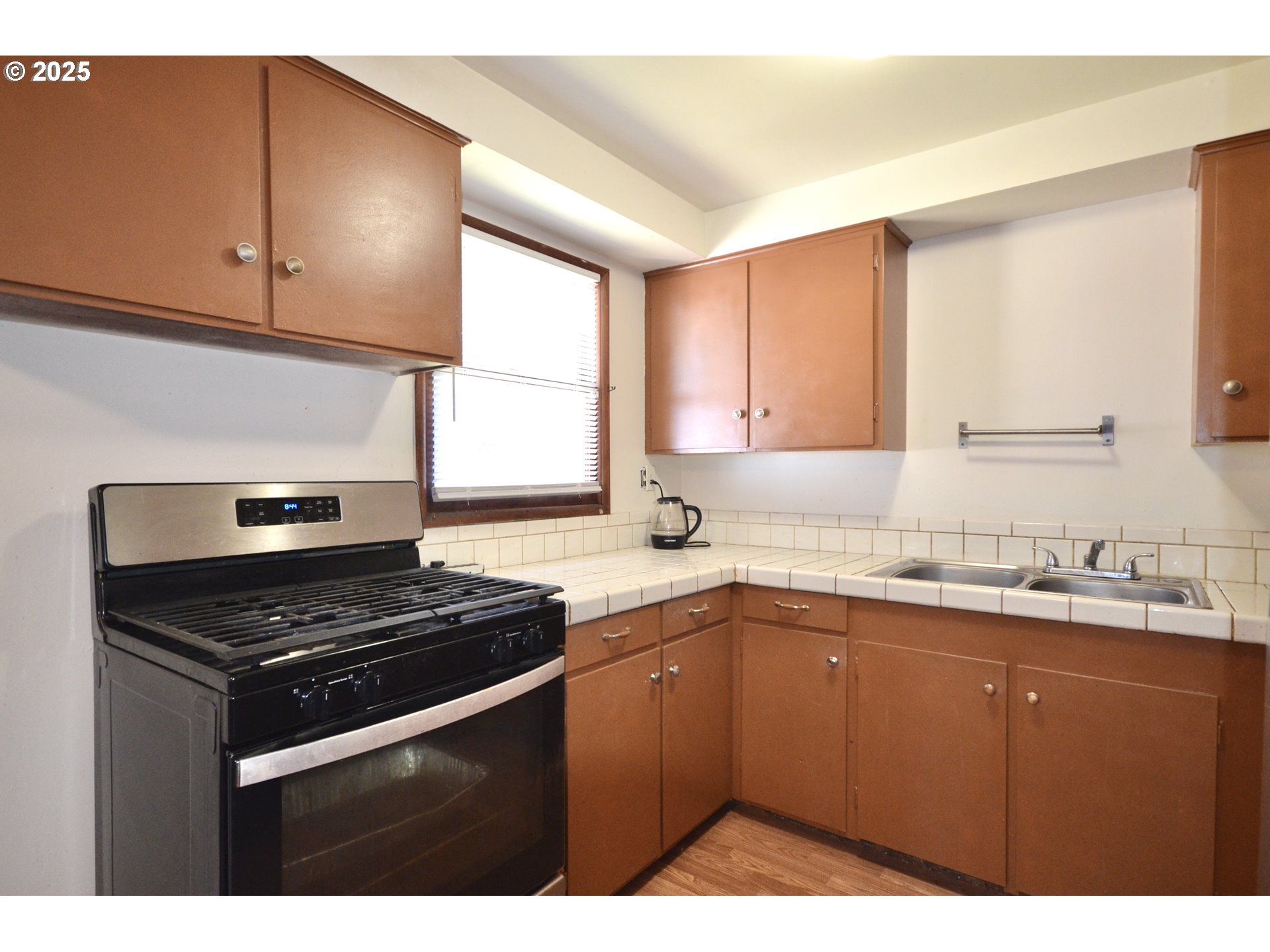 property viewer photo 8