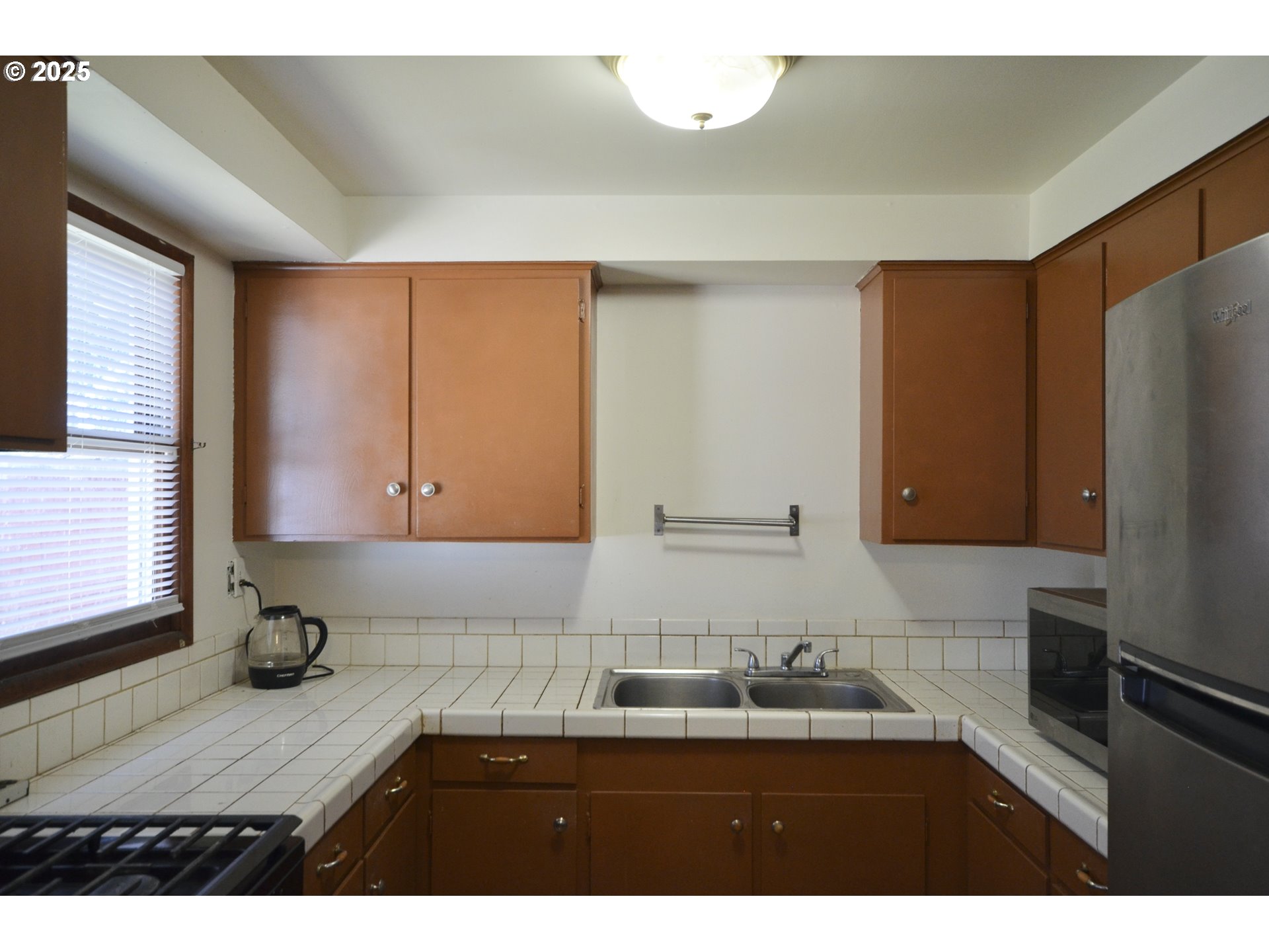 property viewer photo 9
