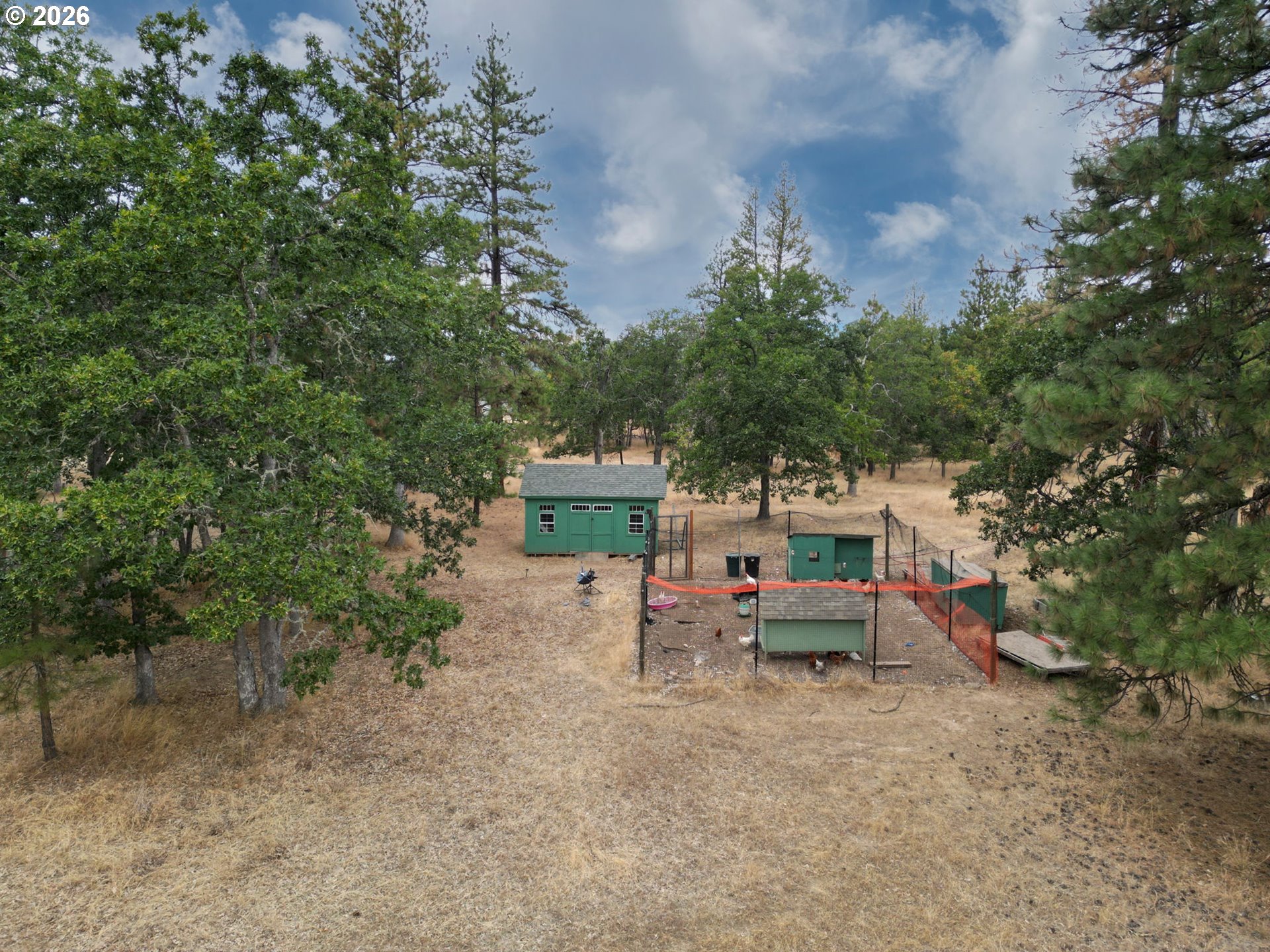 main property photo 34
