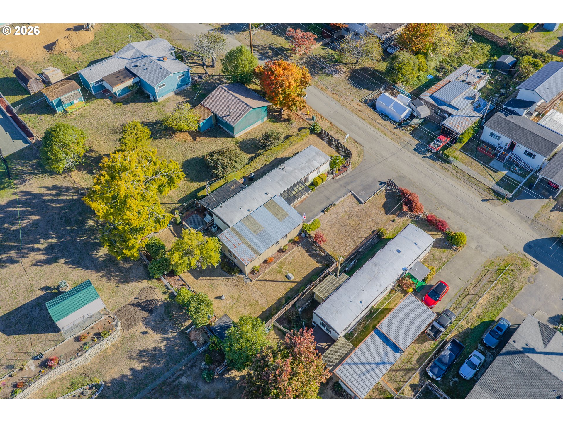 main property photo 41