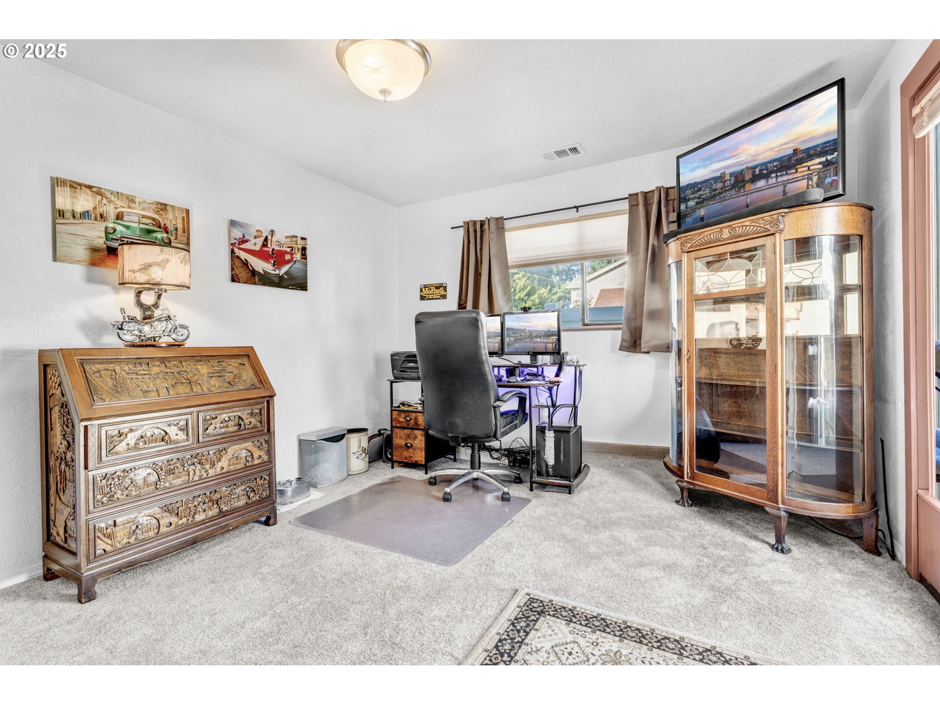 property viewer photo 19