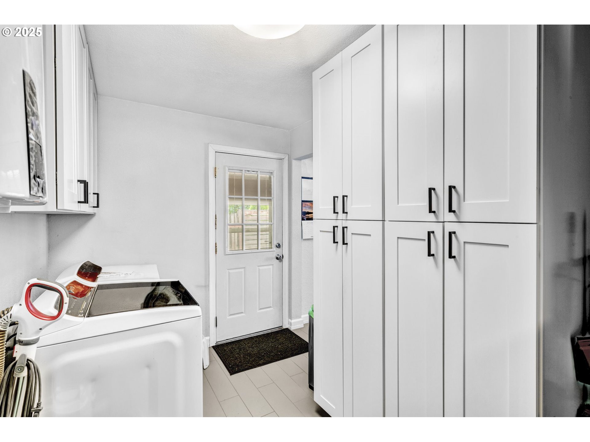 property viewer photo 24