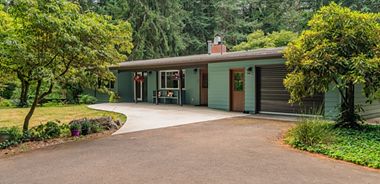 image of property with 5 Bed | 4 Bath | 4,312 Sqft