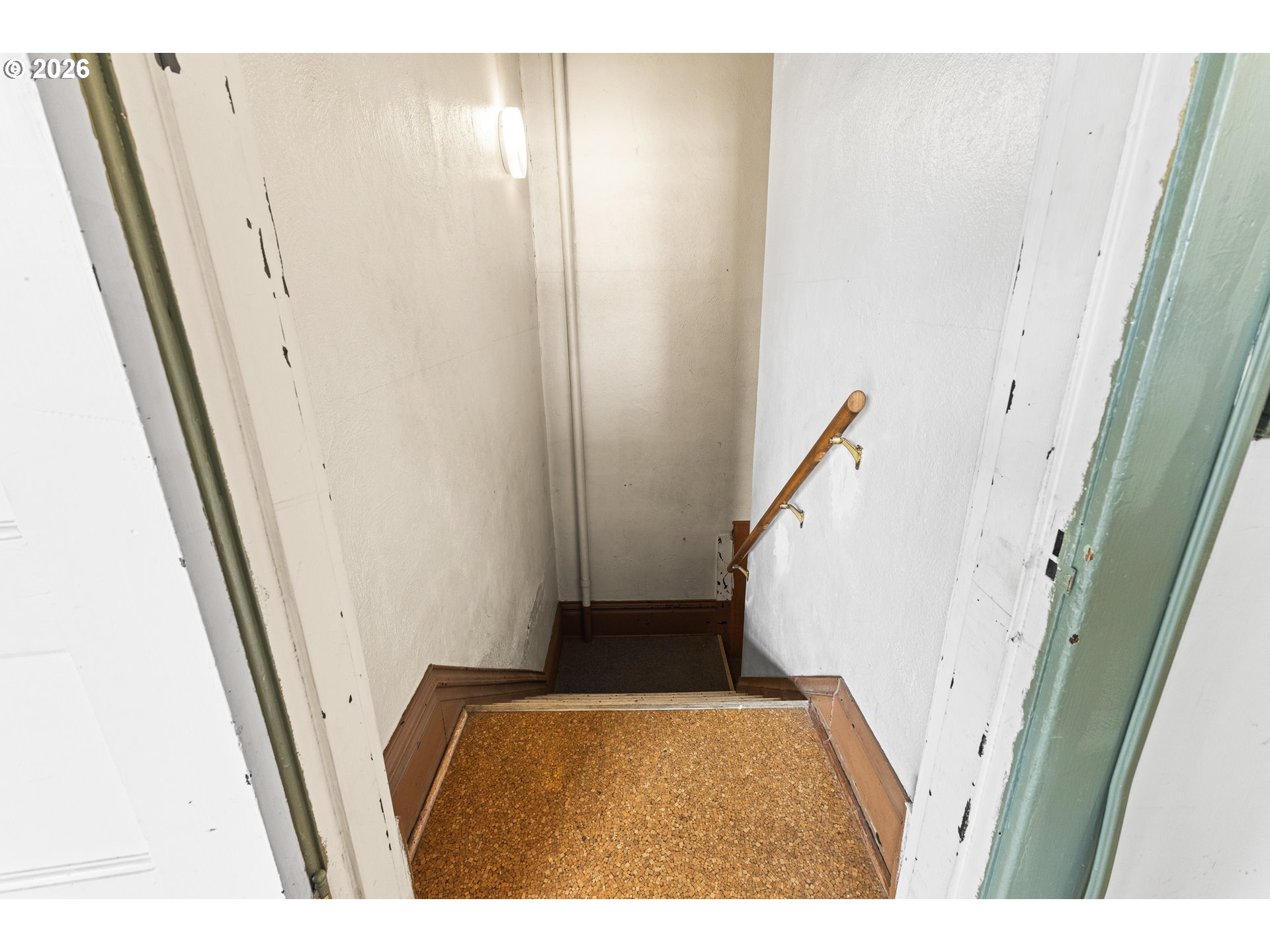 main property photo 27