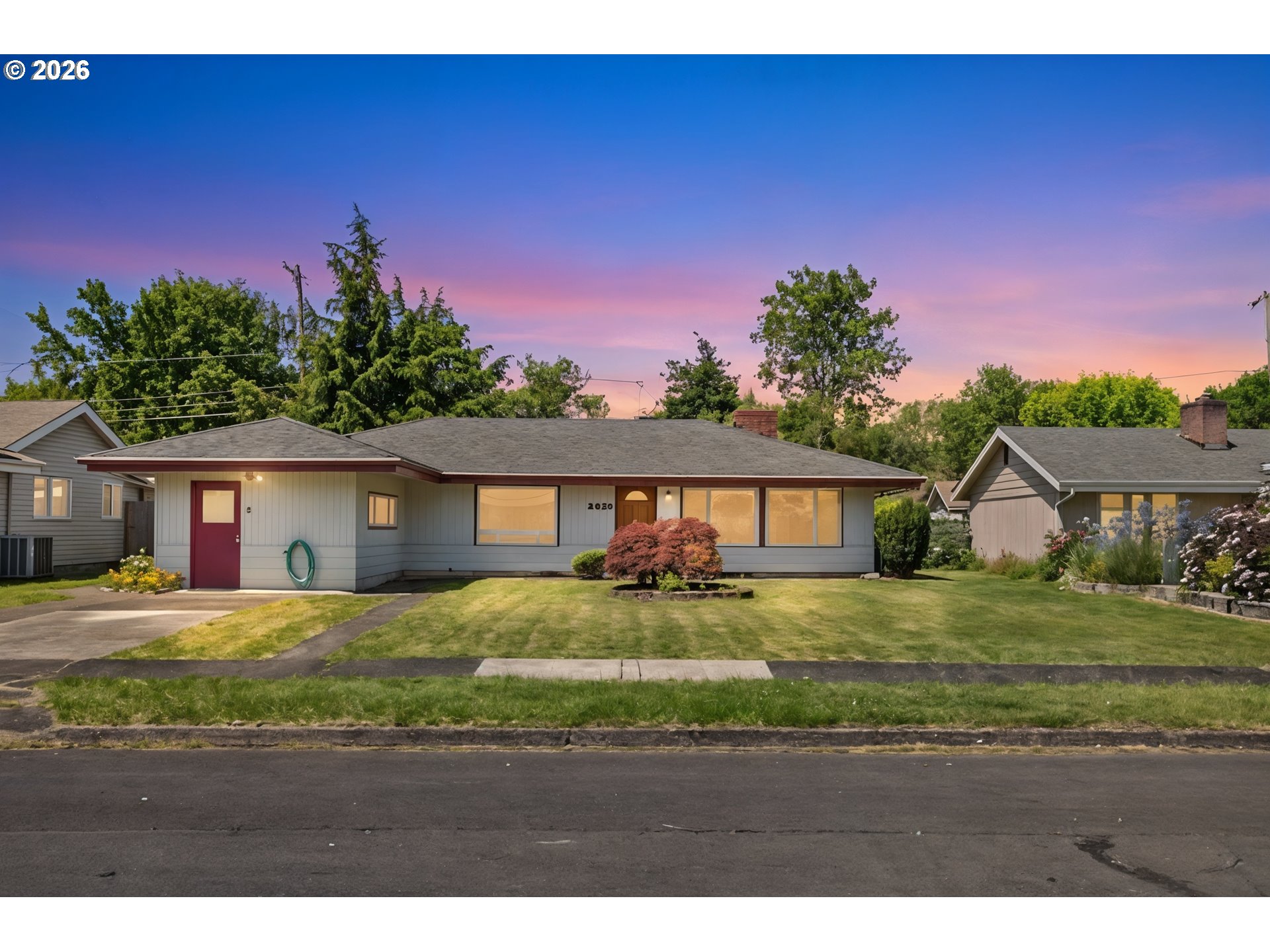 main property photo 2