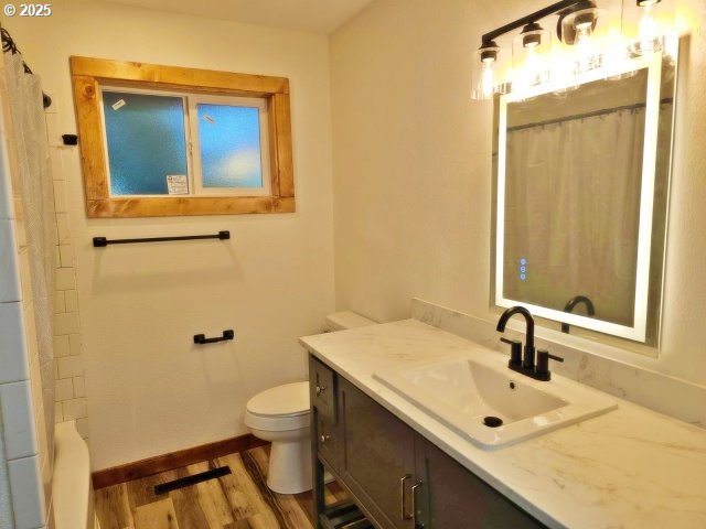 property viewer photo 16