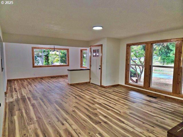 property viewer photo 18