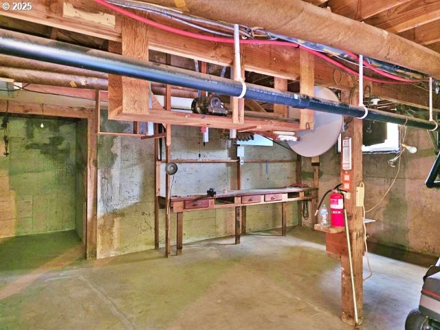property viewer photo 24