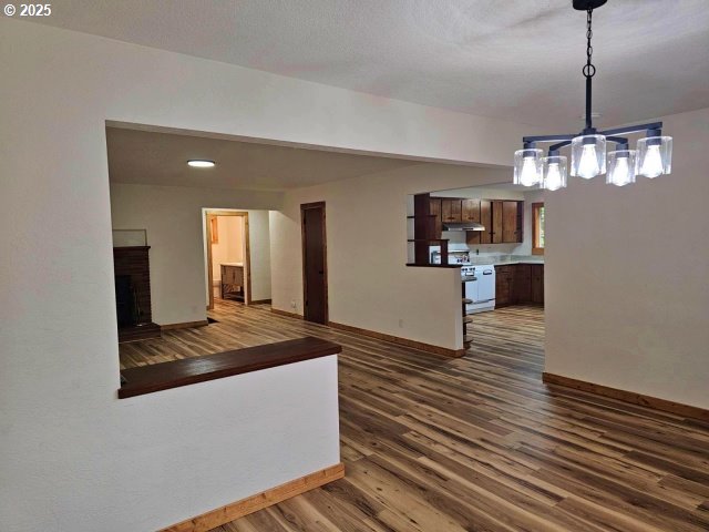 property viewer photo 9