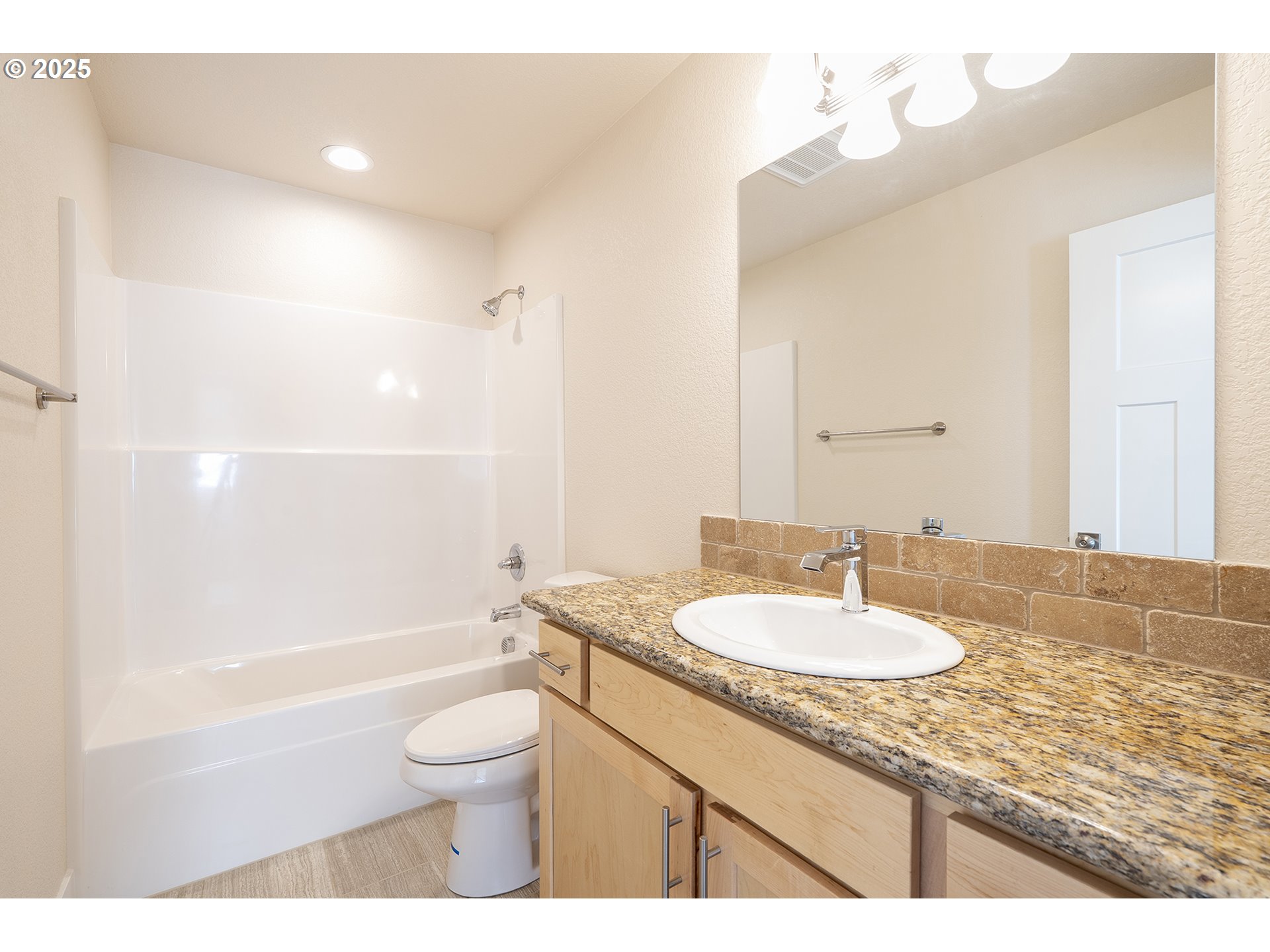 property viewer photo 10