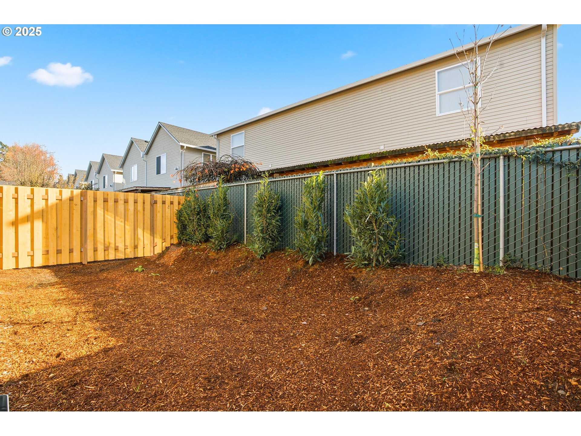 property viewer photo 17