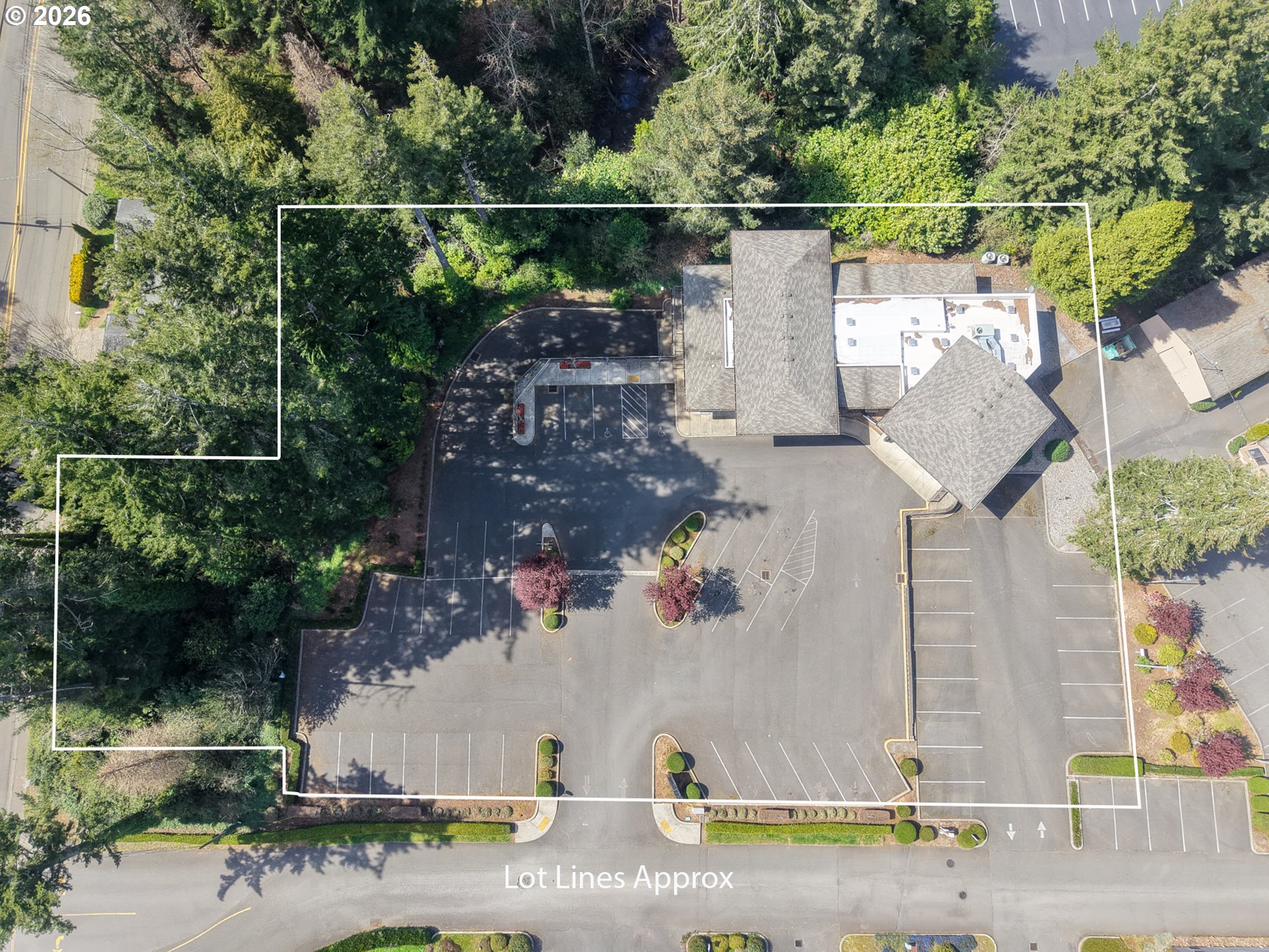 main property photo 23