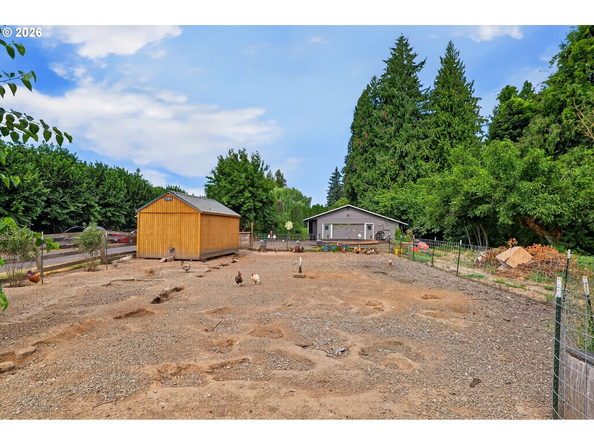 main property photo 9