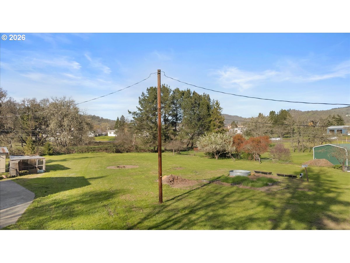 property viewer photo 32