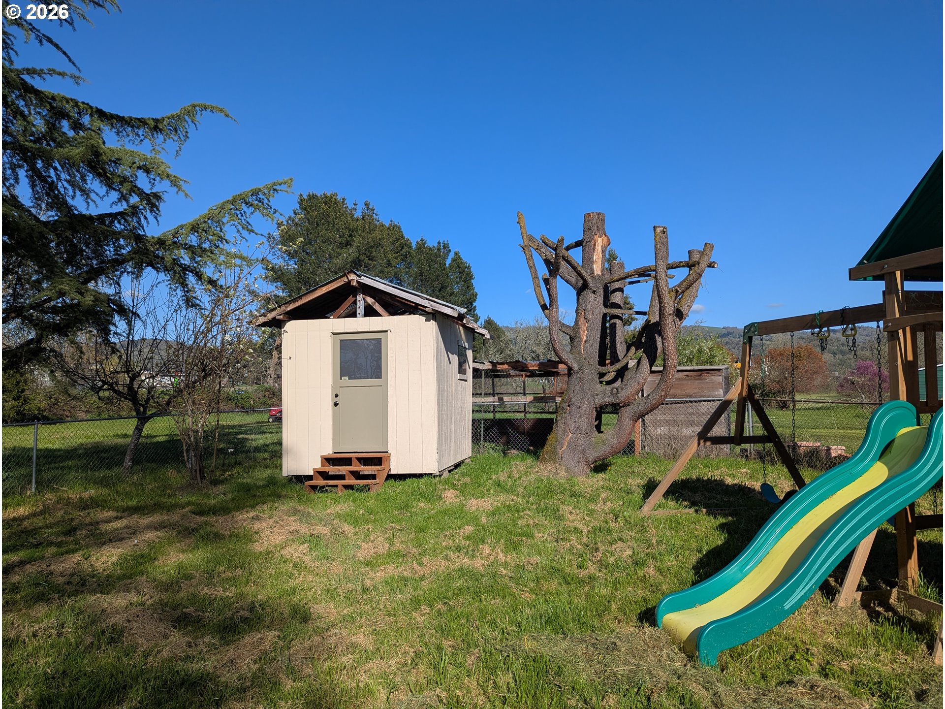 property viewer photo 33
