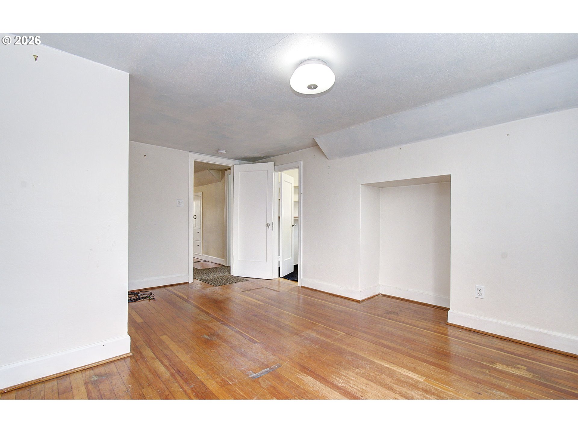 property viewer photo 21