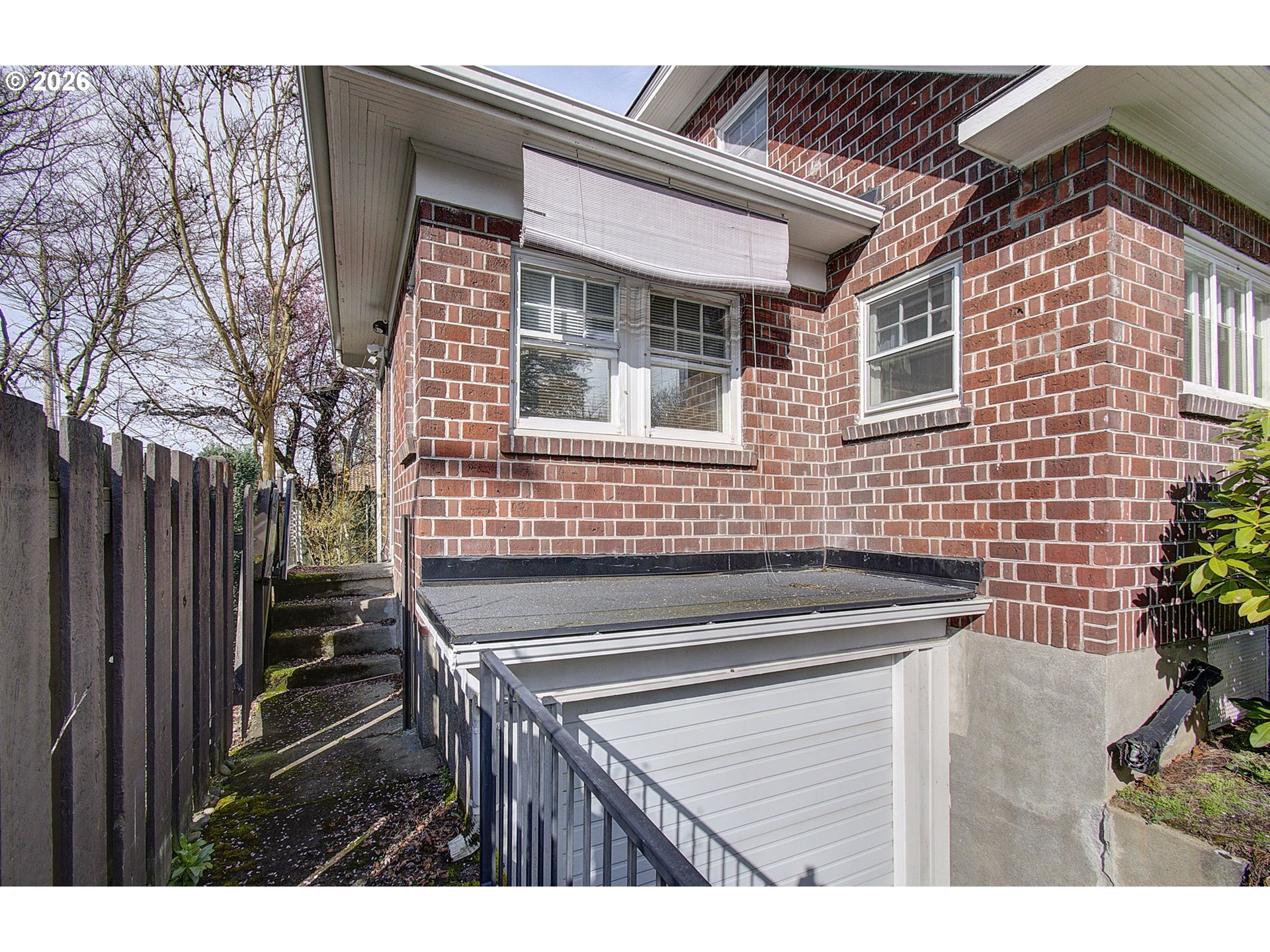 property viewer photo 31